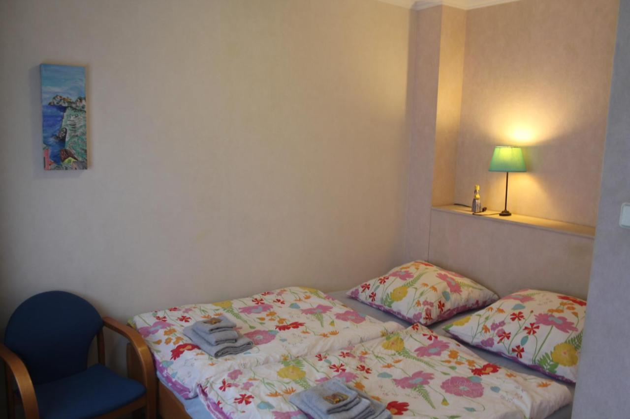 Ferienwohnung am Sonnenhügel mit Terrasse Osnabrück Exterior foto